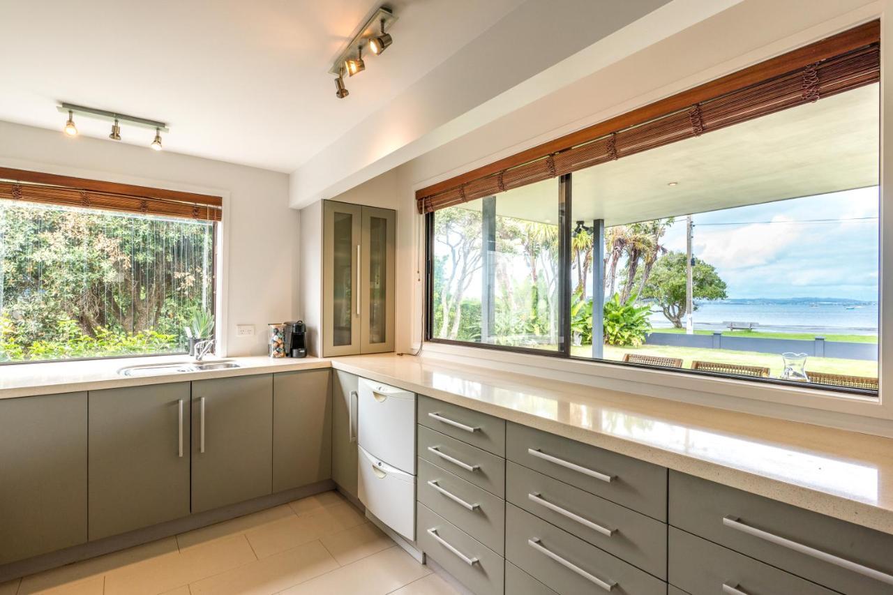 Alhambra - Stay Waiheke Oneroa Экстерьер фото